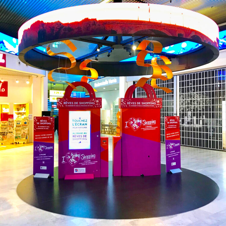 Borne d’animation interactive et digitale marketing permettant de collecter des données clients, générer des leads qualifiés et optimiser vos stratégies marketing.