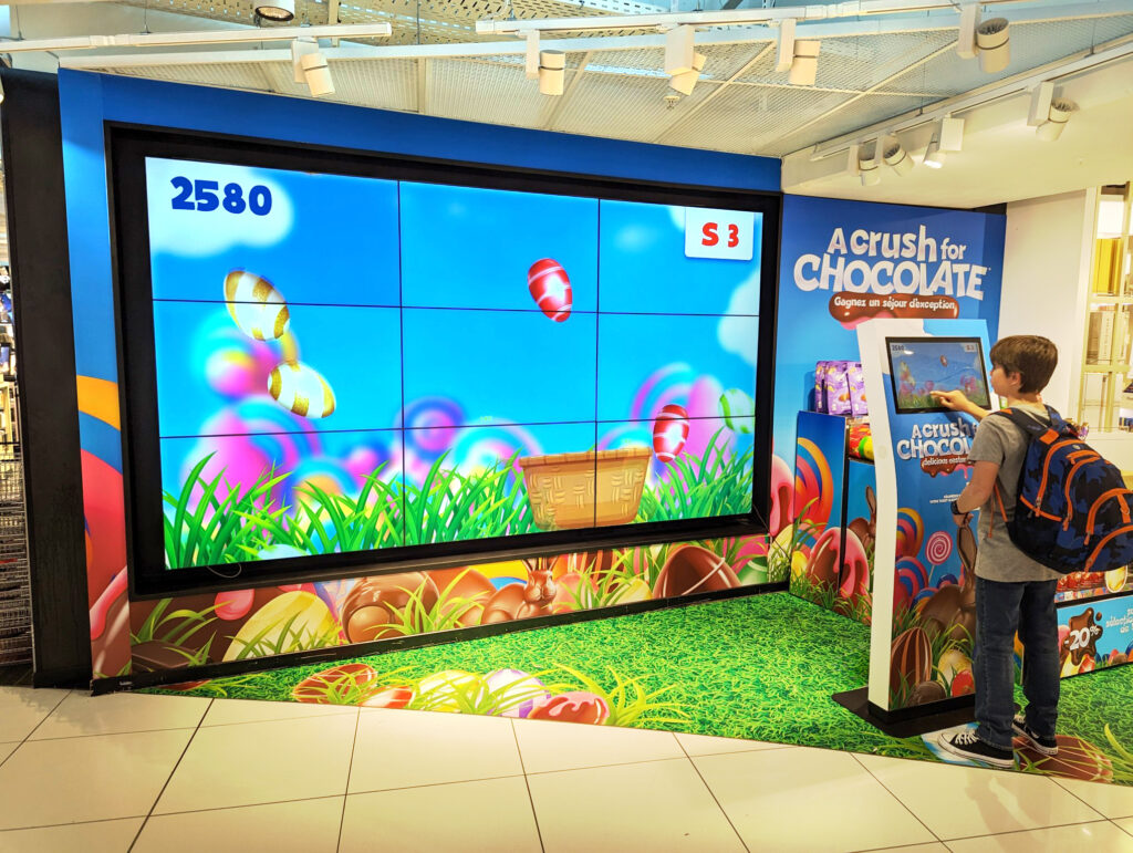 Borne interactive de jeu théâtralisation