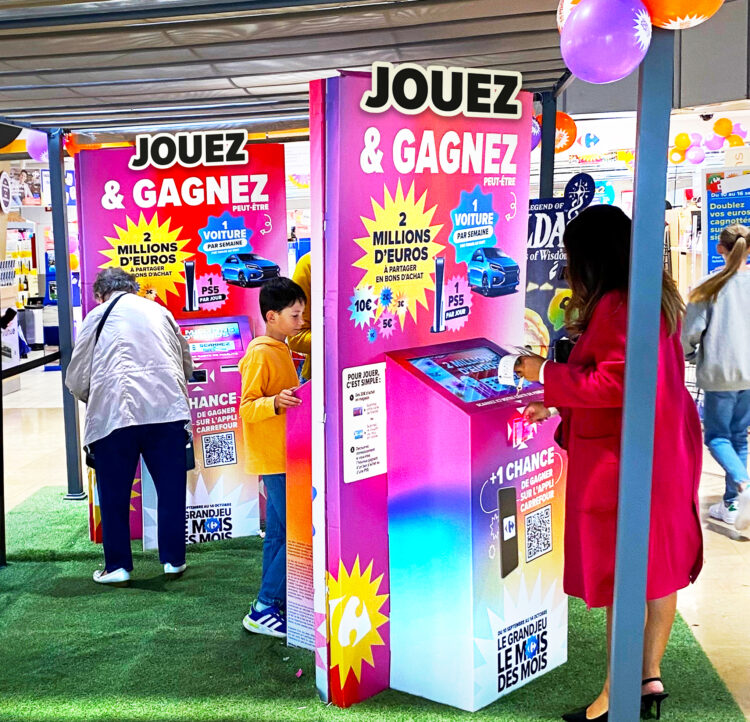 Borne d’animation interactive et digitale marketing permettant de collecter des données clients, générer des leads qualifiés et optimiser vos stratégies marketing.