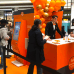 Borne d’animation interactive et digitale marketing permettant de collecter des données clients, générer des leads qualifiés et optimiser vos stratégies marketing.