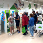 Borne d’animation interactive et digitale marketing permettant de collecter des données clients, générer des leads qualifiés et optimiser vos stratégies marketing.