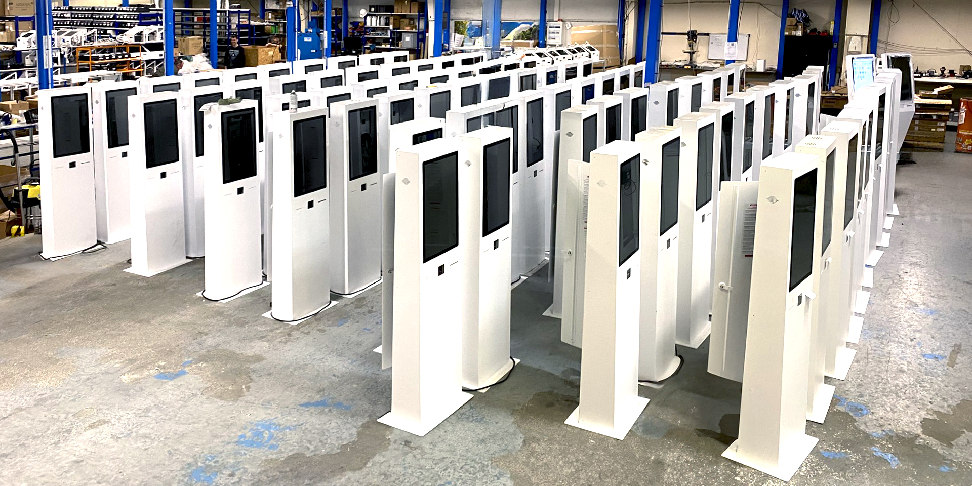 Concevoir les bornes et solutions technologiques de demain, à la fois physiques, digitales et surtout pleinement omnicanales.