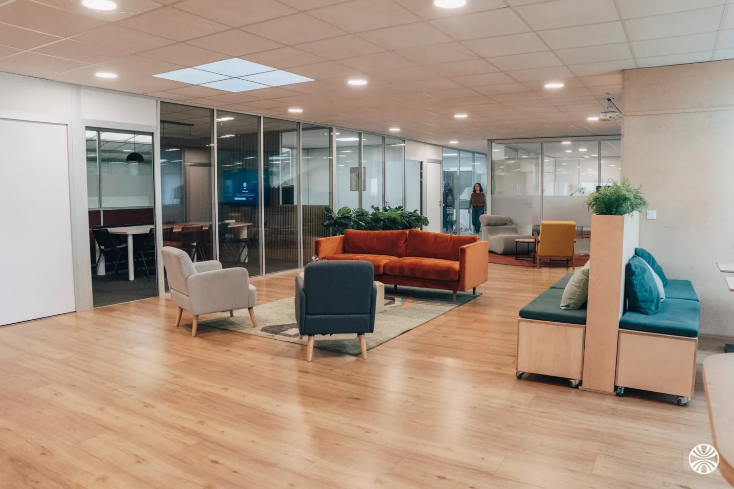 Dd12b5c8 2543 43c8 8123 B4ad07d37a5e