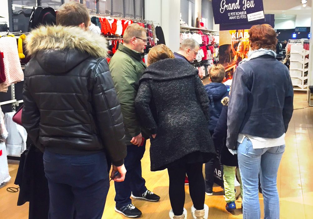 Borne d’animation interactive et digitale marketing permettant de collecter des données clients, générer des leads qualifiés et optimiser vos stratégies marketing.